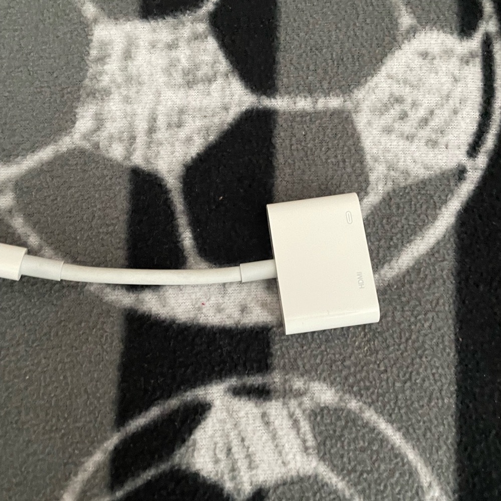 Apple lighting av adapter barely used. Tv broke;so, no need for it now lol.